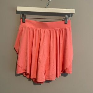 Buffbunny sway shorts Guava ‎ size small